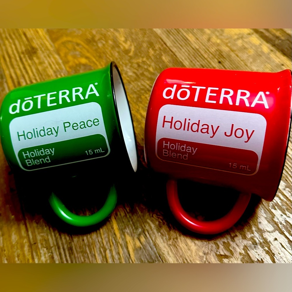 doTERRA Holiday Mug Pair